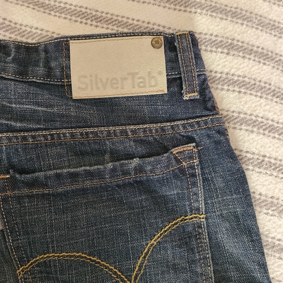 EUC! 36x36 Levi’s Silvertab - Picture 3 of 7